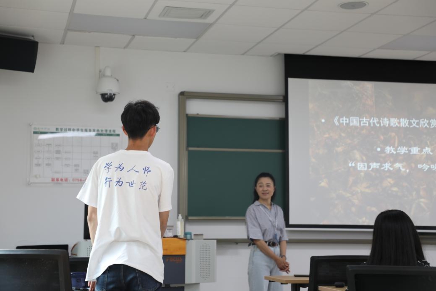 C:\Users\Administrator\Desktop\邓虹专访\邓虹老师\课本剧分享会3.jpg课本剧分享会3 C:\Users\Administrator\Desktop\邓虹专访\邓虹老师\课本剧分享会3.jpg课本剧分享会3